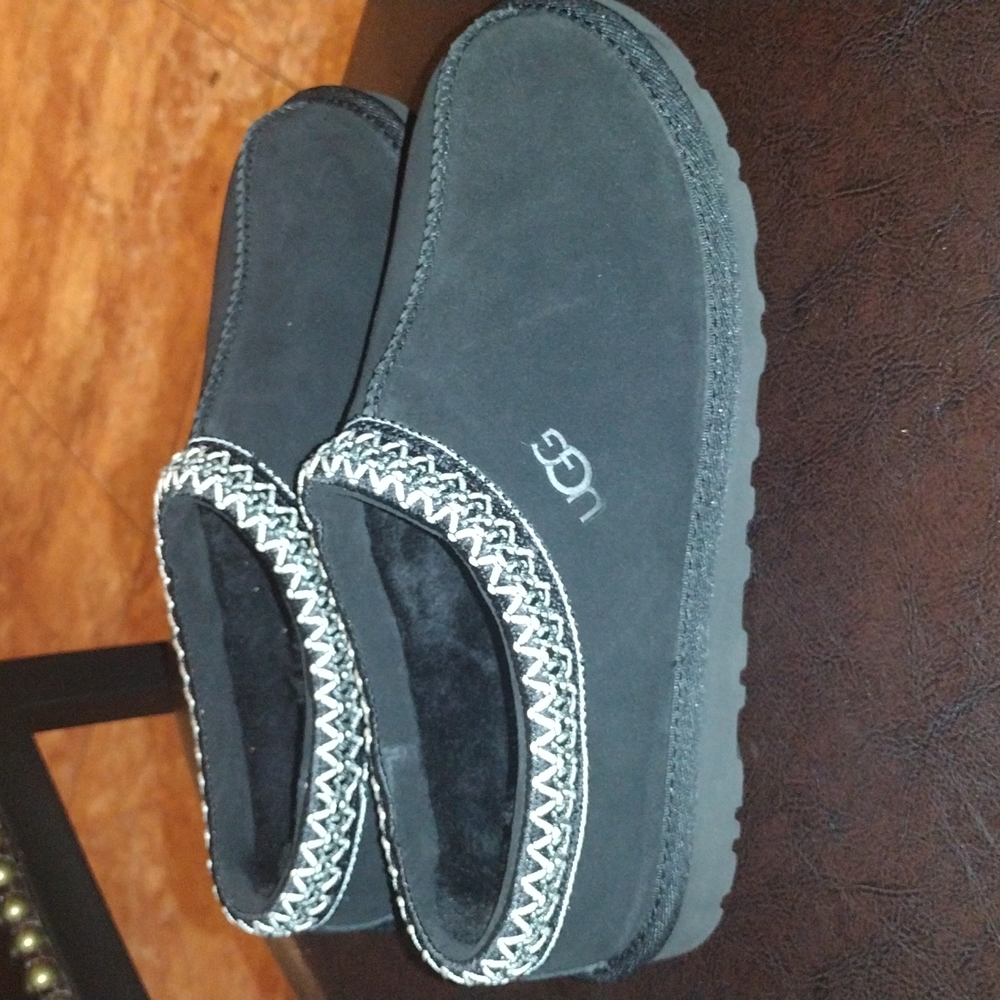 Mens Uggs Slippers